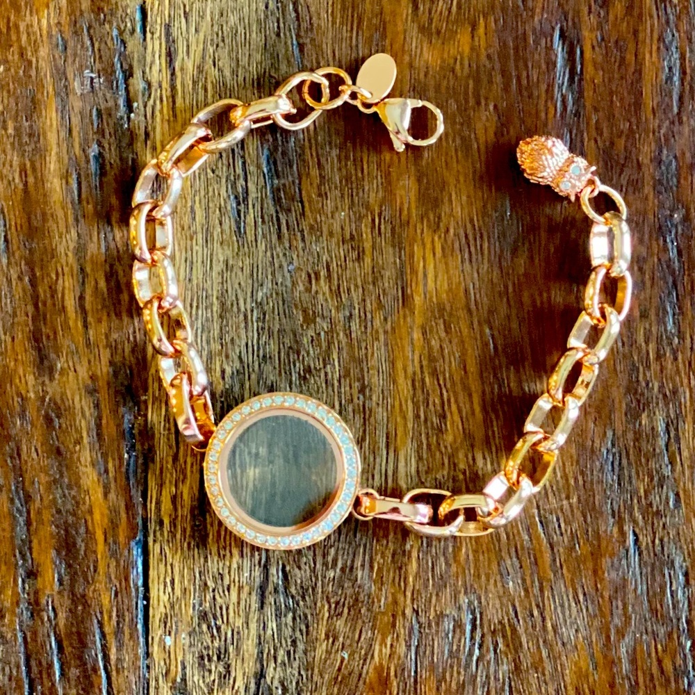 Origami Owl locket bracelet!✨